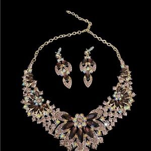 Elegant Floral Statement Necklace and Earring Set